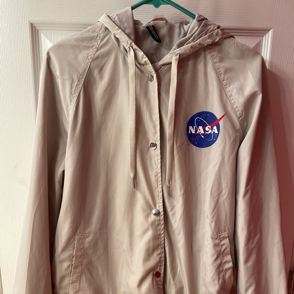 H\u0026M | Jackets \u0026 Coats | Button Up Nasa 